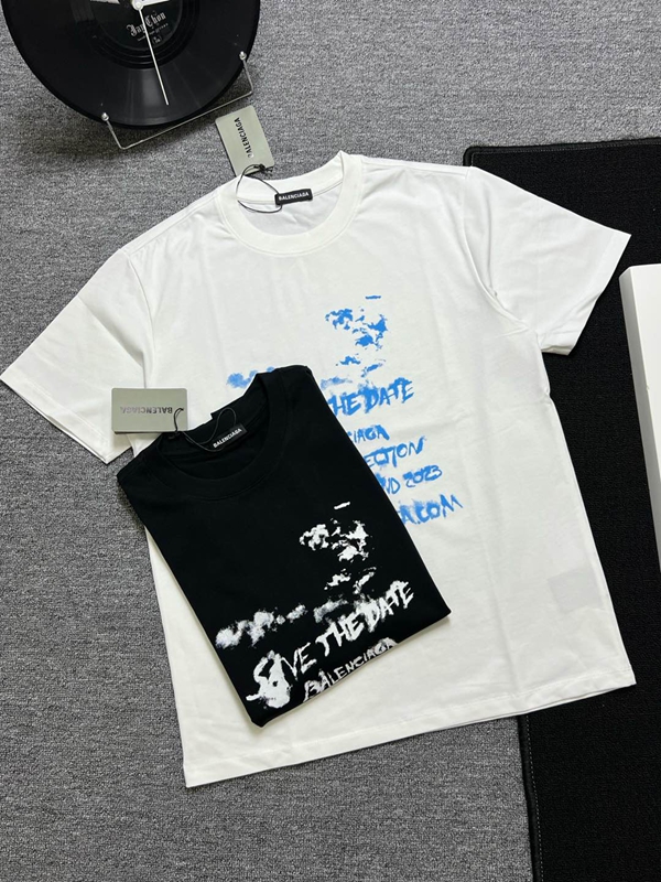 ブランドTシャツ正面デザイン